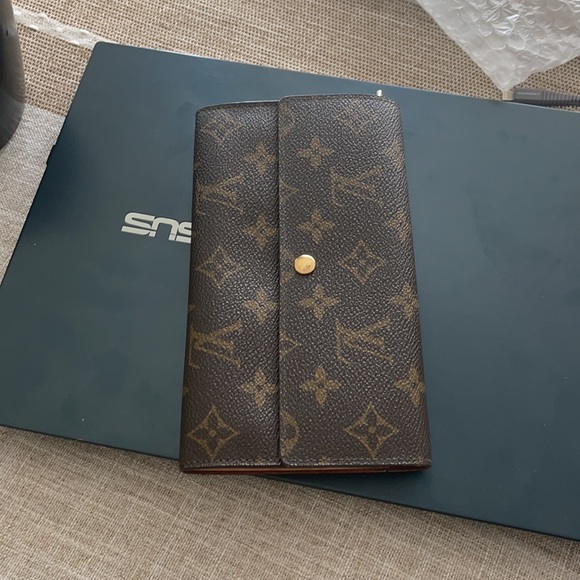 💕SOLD💕LV Long Wallet M61725 Pochette Monnaie - Picture 12 of 12